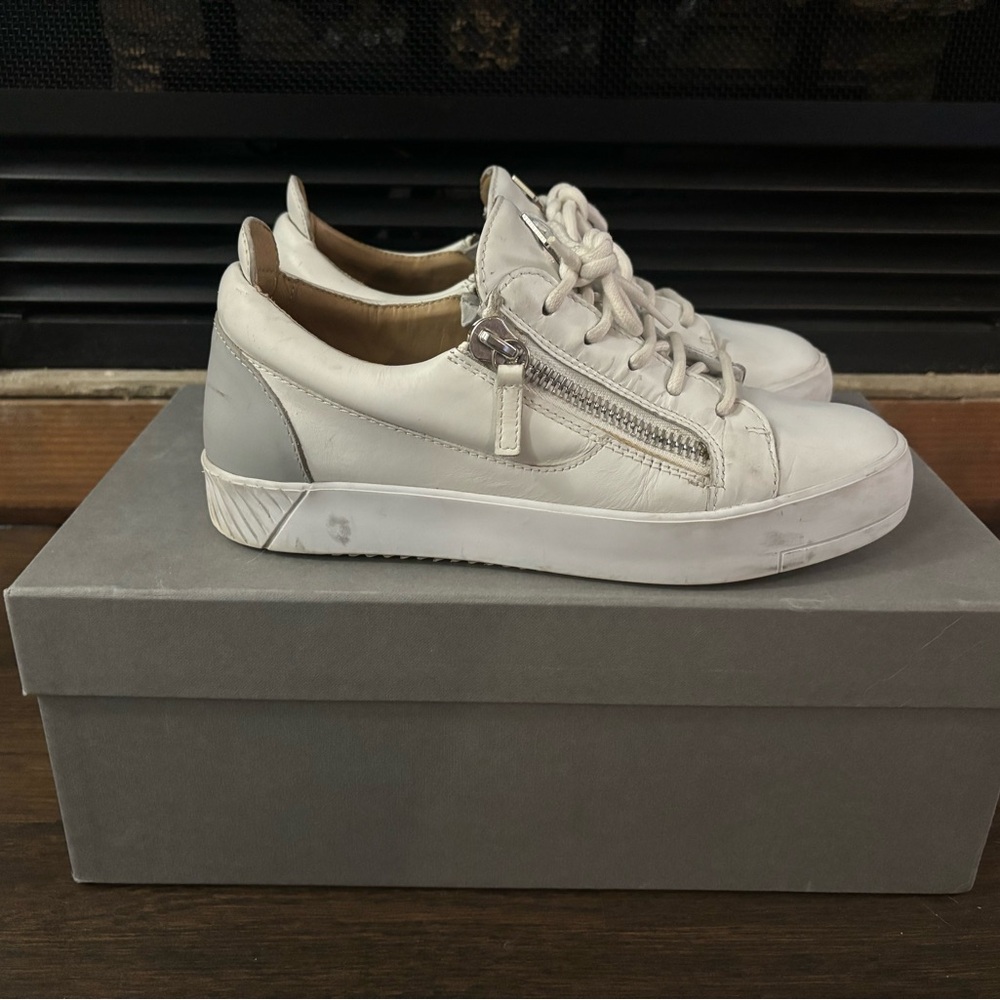 Guiseppe Zanotti Sneakers